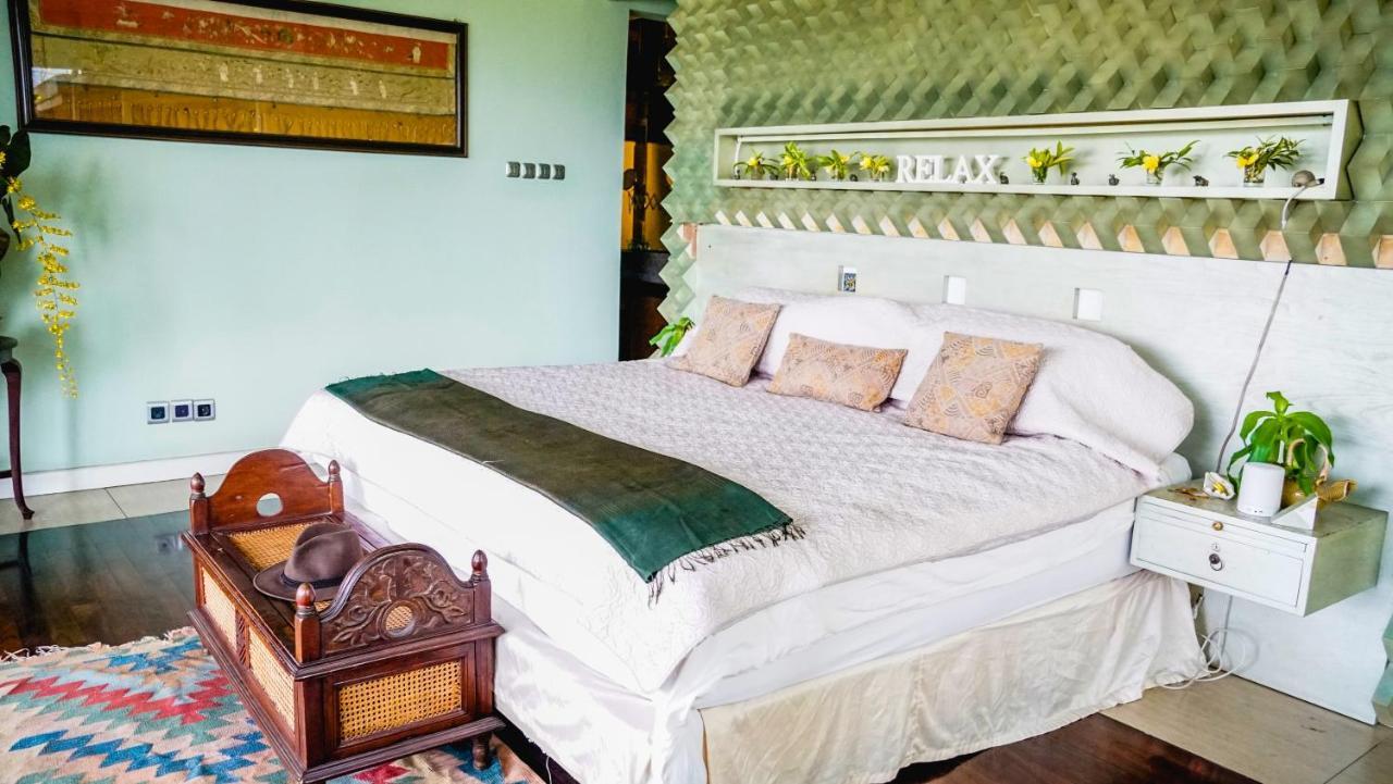 Ruth'S Bed & Breakfast Lembang Luaran gambar