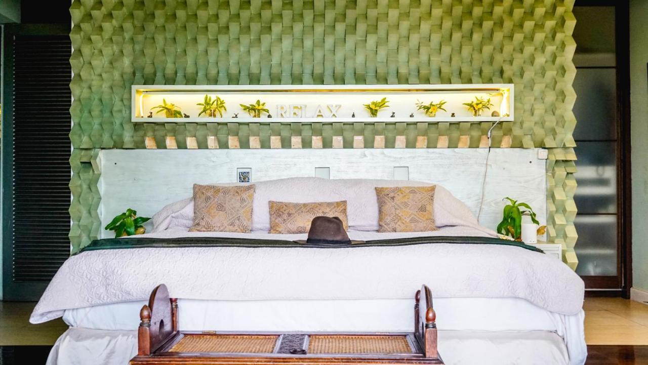 Ruth'S Bed & Breakfast Lembang Luaran gambar