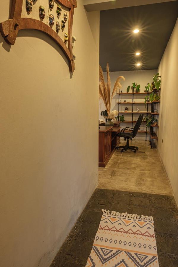 Ruth'S Bed & Breakfast Lembang Luaran gambar